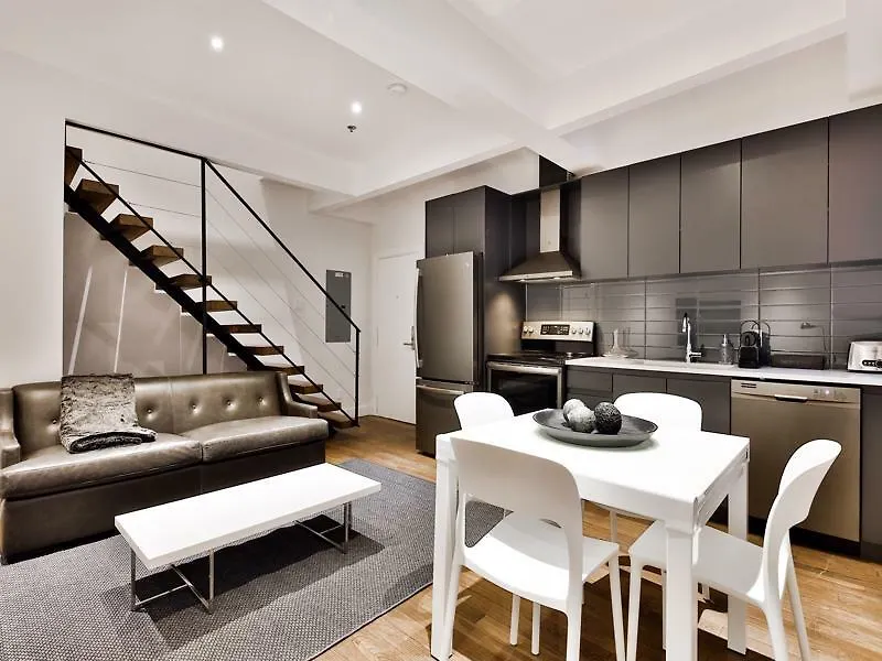 Les Suites Saint Francois Xavier Montreal