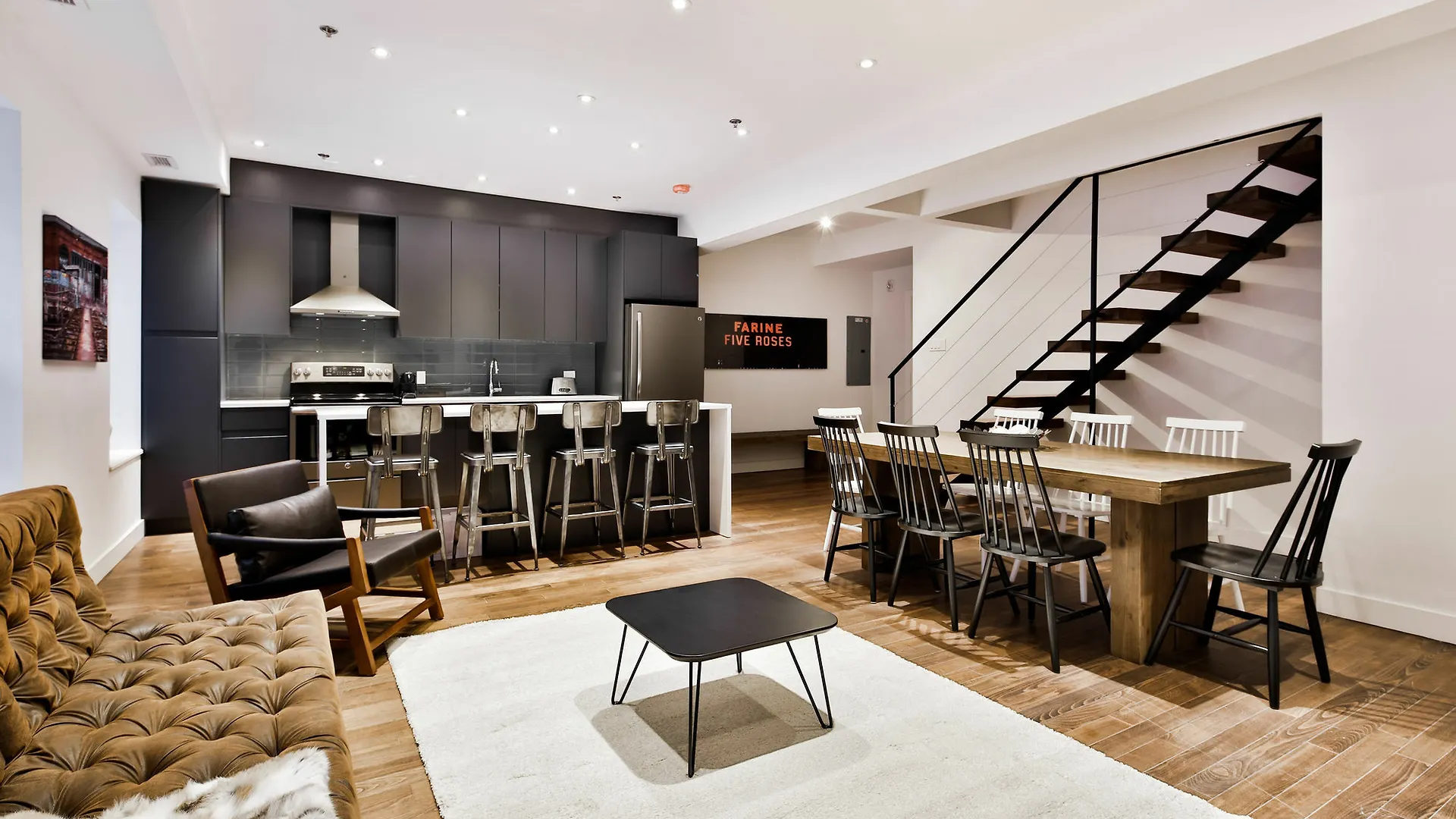 Apartment Les Suites Saint Francois Xavier Montreal
