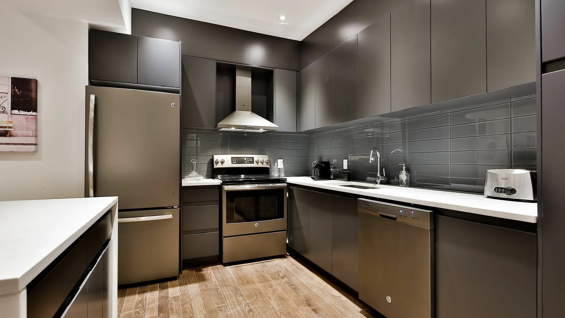 Les Suites Saint Francois Xavier Montreal 0*,  Canada